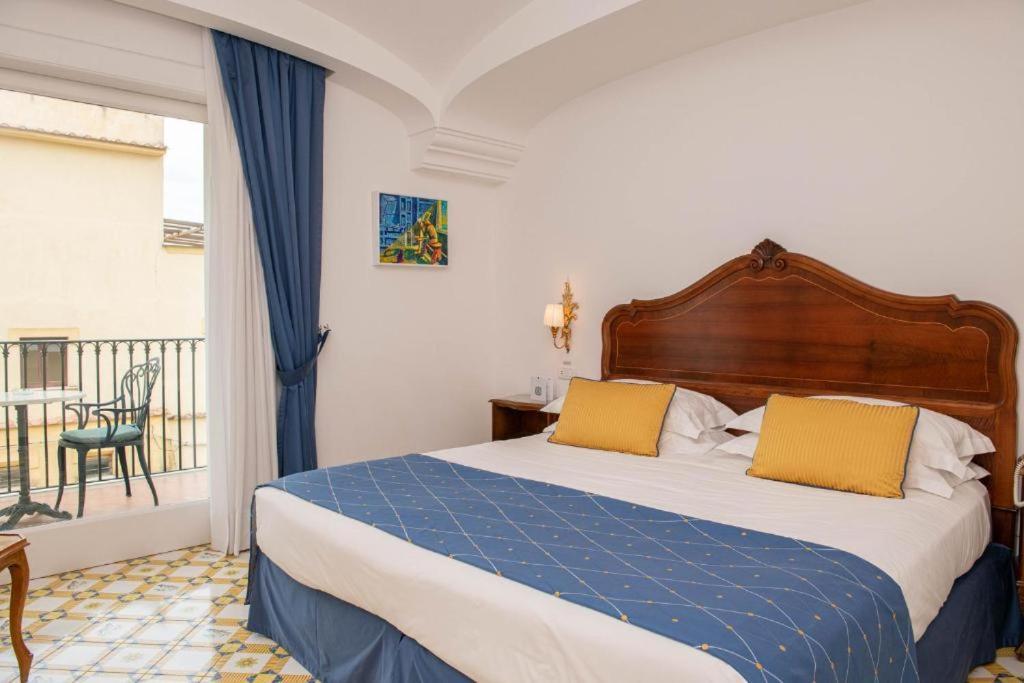 Hotel Grand La Favorita 5*